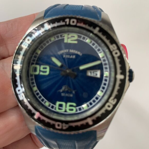 Tommy Bahama Relax Watch Men 42mm Silver Tone Blue Date - Picture 2 of 8